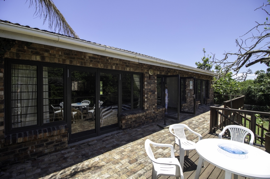 2 Bedroom Property for Sale in Kleinemonde Eastern Cape